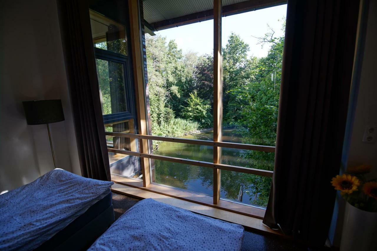 Gaestewohnung Hardinghaus Am Teich ヴァーレンドルフ エクステリア 写真